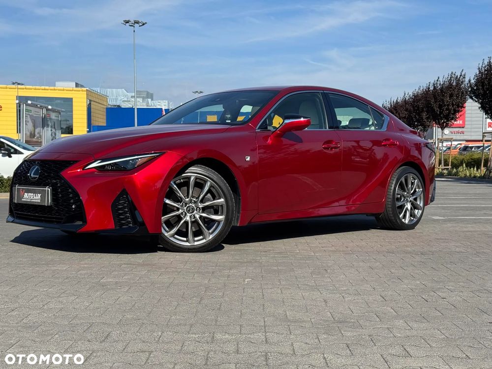 Lexus IS - 5