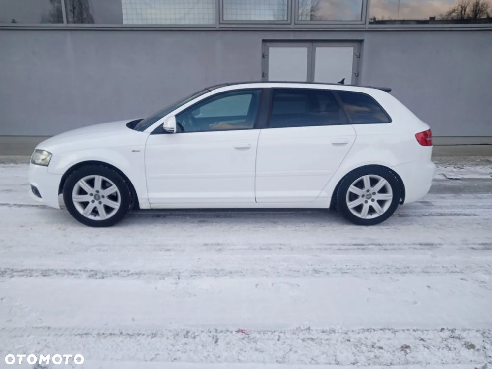 Audi A3 Sportback 2.0 TDI DPF S line Sportpaket (plus) - 4