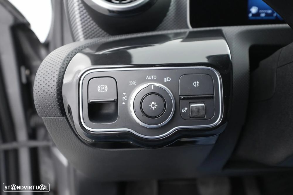 Mercedes-Benz A 180 d Progressive Aut. - 20