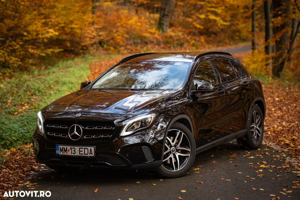 Mercedes-Benz GLA 220 4MATIC - 1