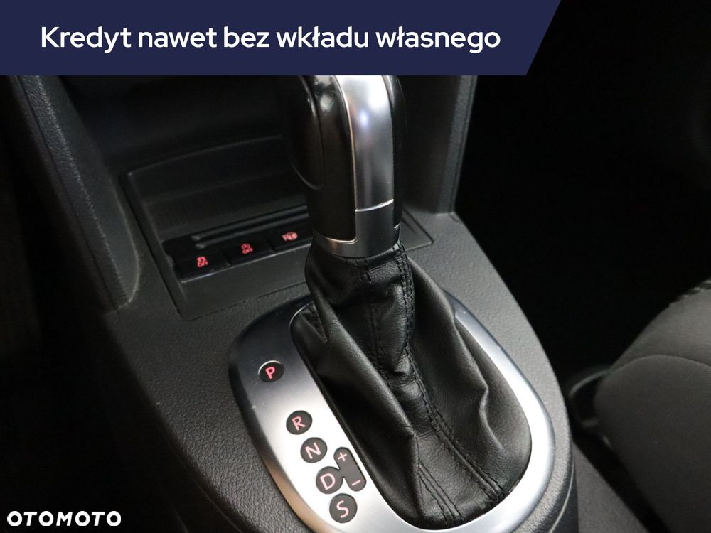 Volkswagen Touran - 15