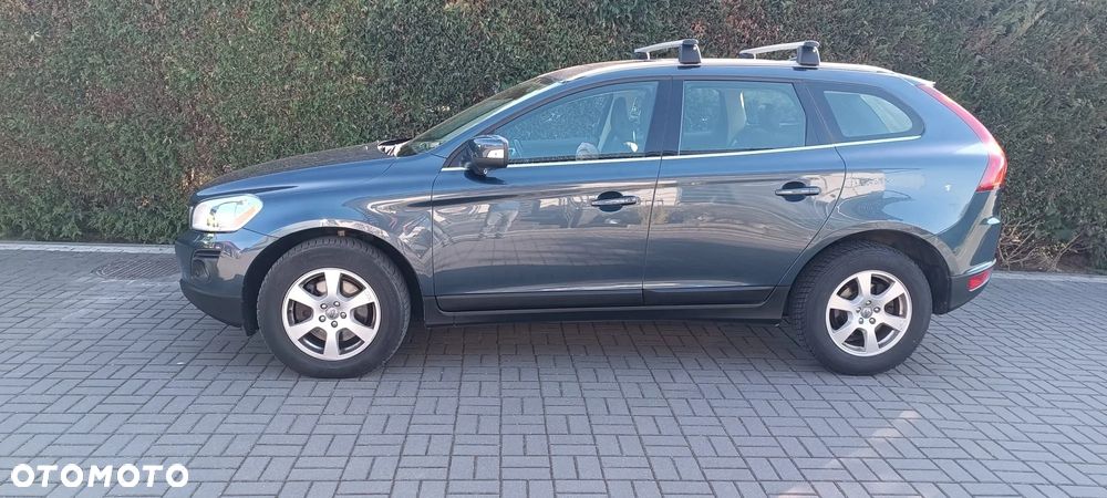Volvo XC 60 2.4D DRIVe - 2