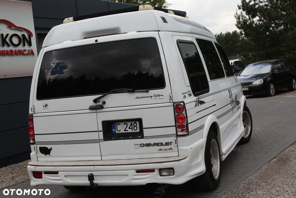 Chevrolet Astro 4.3i V6 - 24