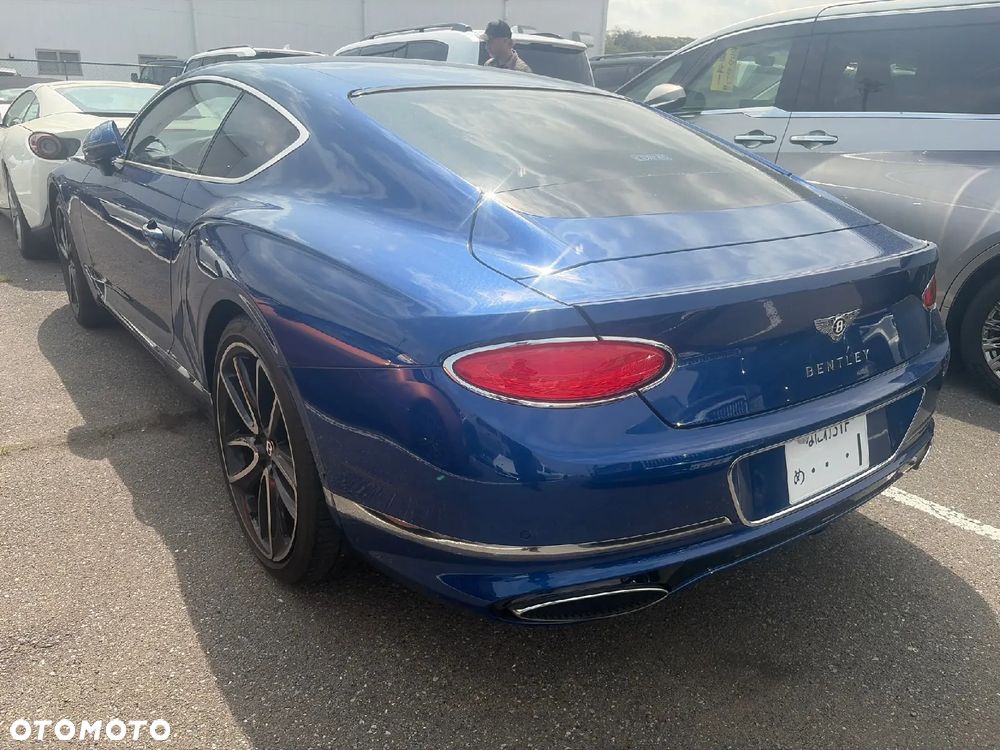Bentley Continental GT - 4