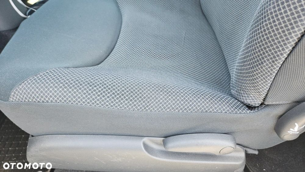Toyota Yaris 1.0 Luna - 13