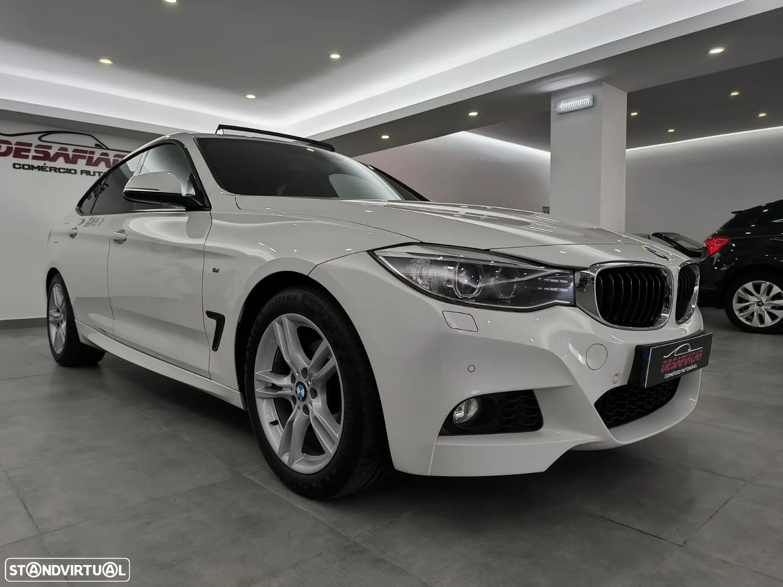 BMW 320 Gran Turismo d xDrive Auto Pack M - 12
