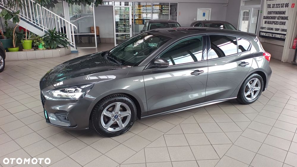 Ford Focus 1.5 EcoBoost ST-Line - 10