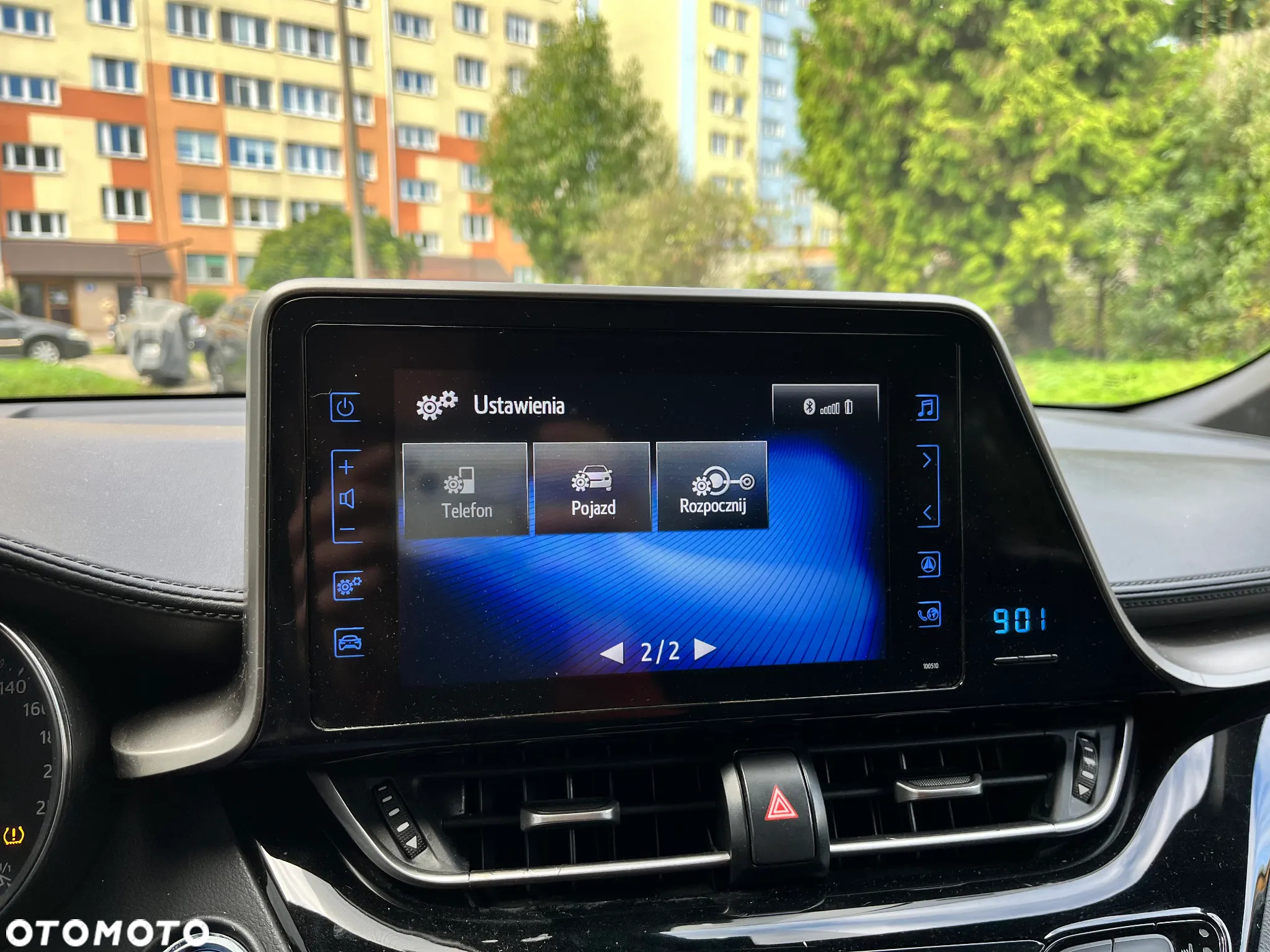 Toyota C-HR 1.8 Hybrid GPF Executive - 22