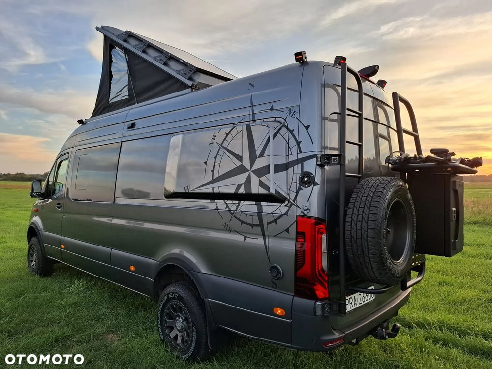 Mercedes-Benz SPRINTER - 20