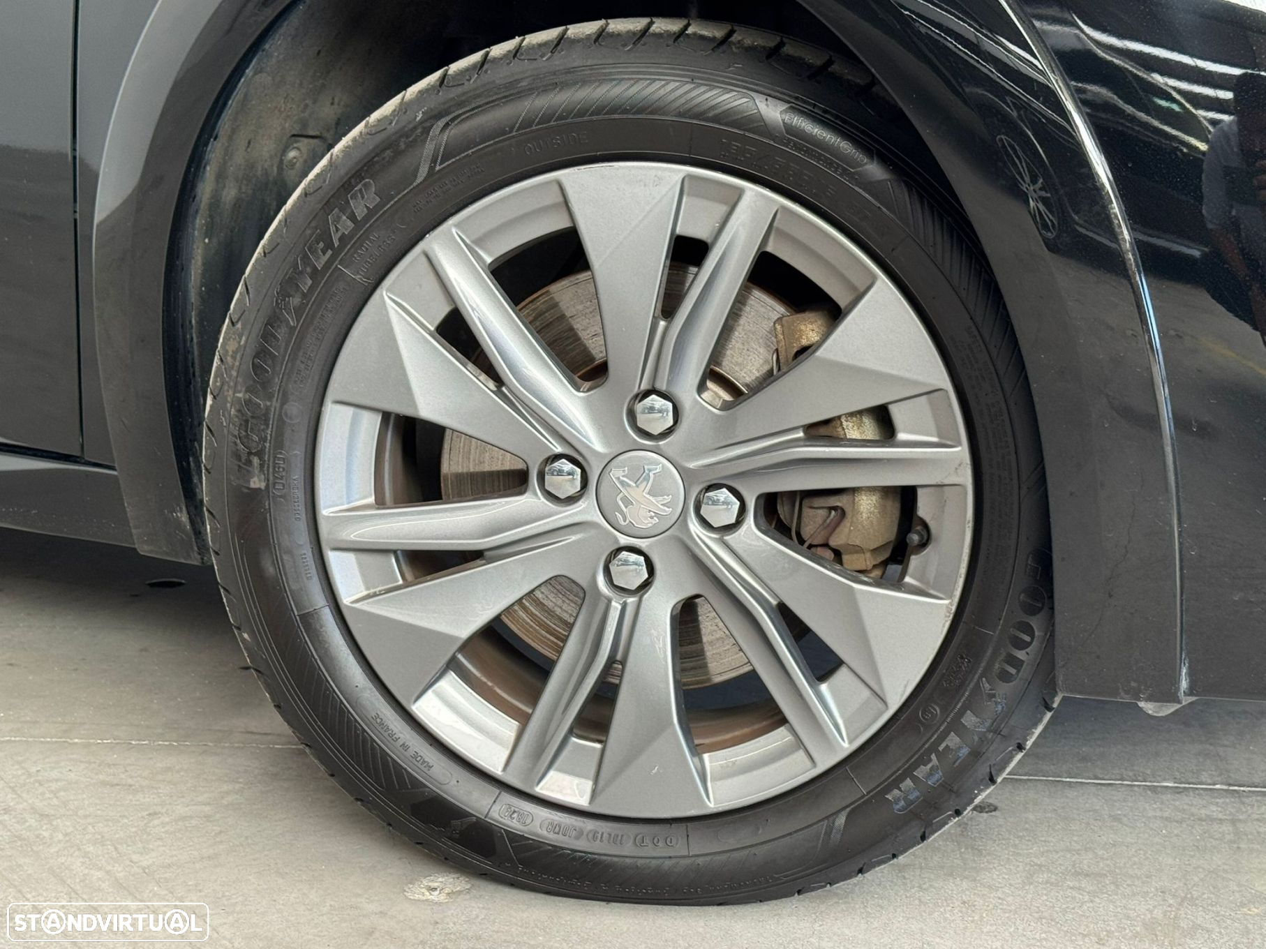 Peugeot e-208 50 kWh Allure Pack - 8