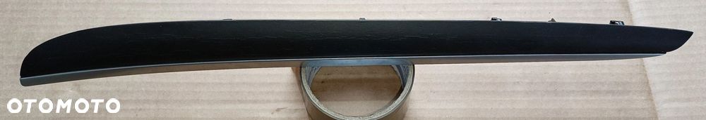 Thema II dekor deski drewno prawy Europa Chrysler 300C II Lancia - 1