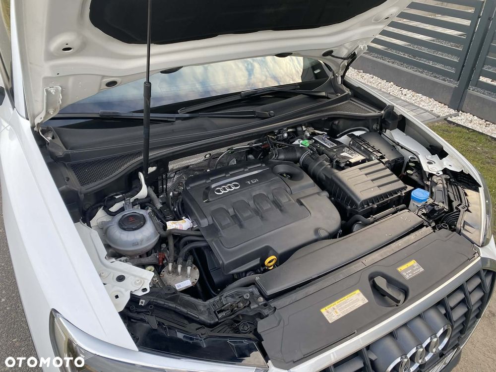 Audi Q3 2.0 TDI S tronic - 28