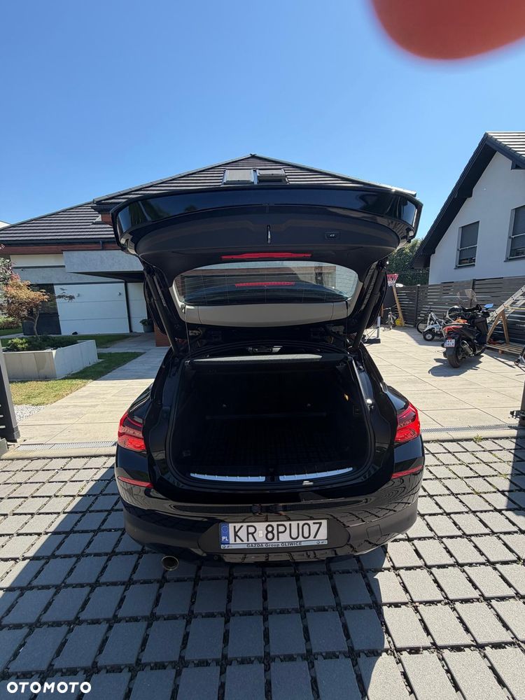 BMW X2 sDrive18i Advantage - 11