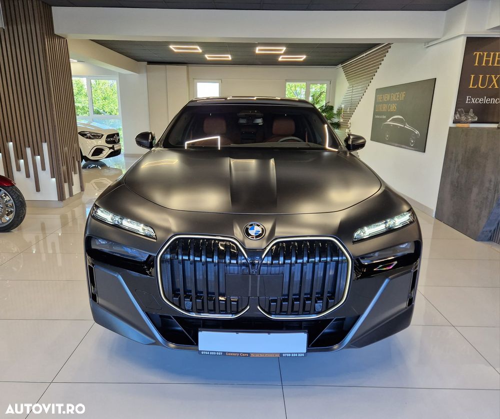 BMW Seria 7 740d xDrive MHEV - 2