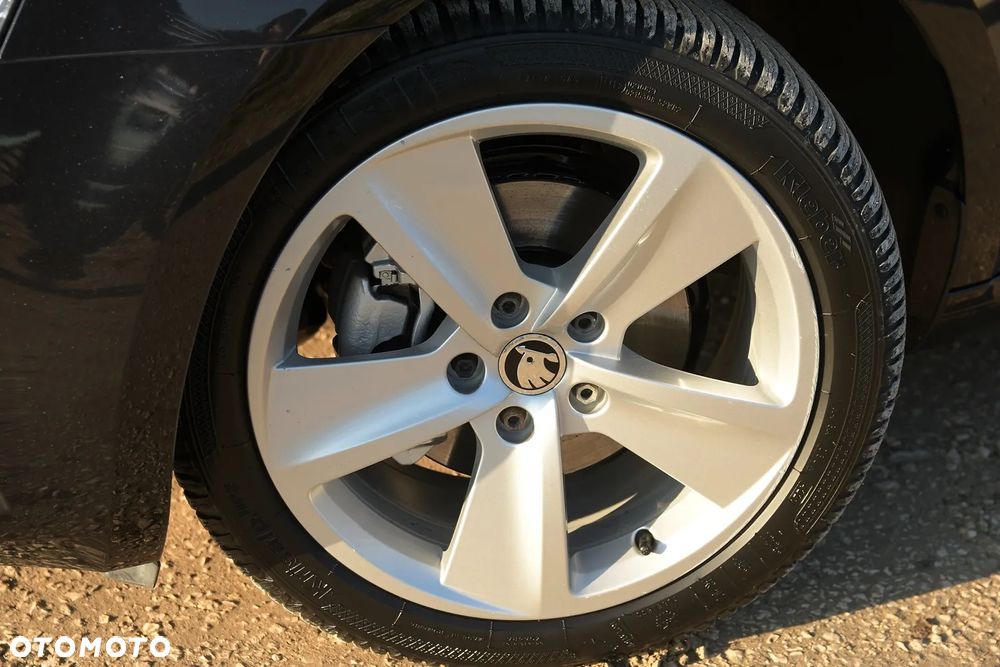 Skoda Octavia 2.0 TDI DSG Exclusive - 14