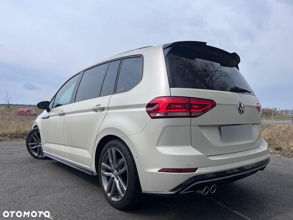 Volkswagen Touran - 2