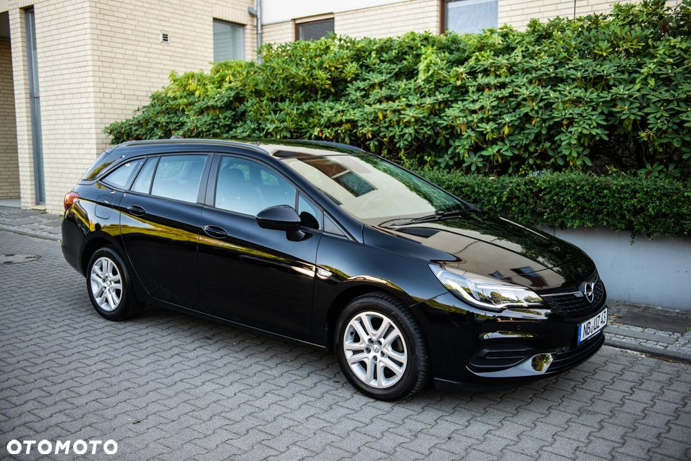 Opel Astra 1.5 D Start/Stop Business Elegance - 2