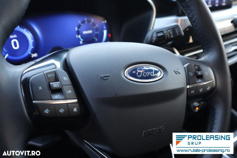 Ford Kuga 1.5 EcoBoost FWD Titanium - 6