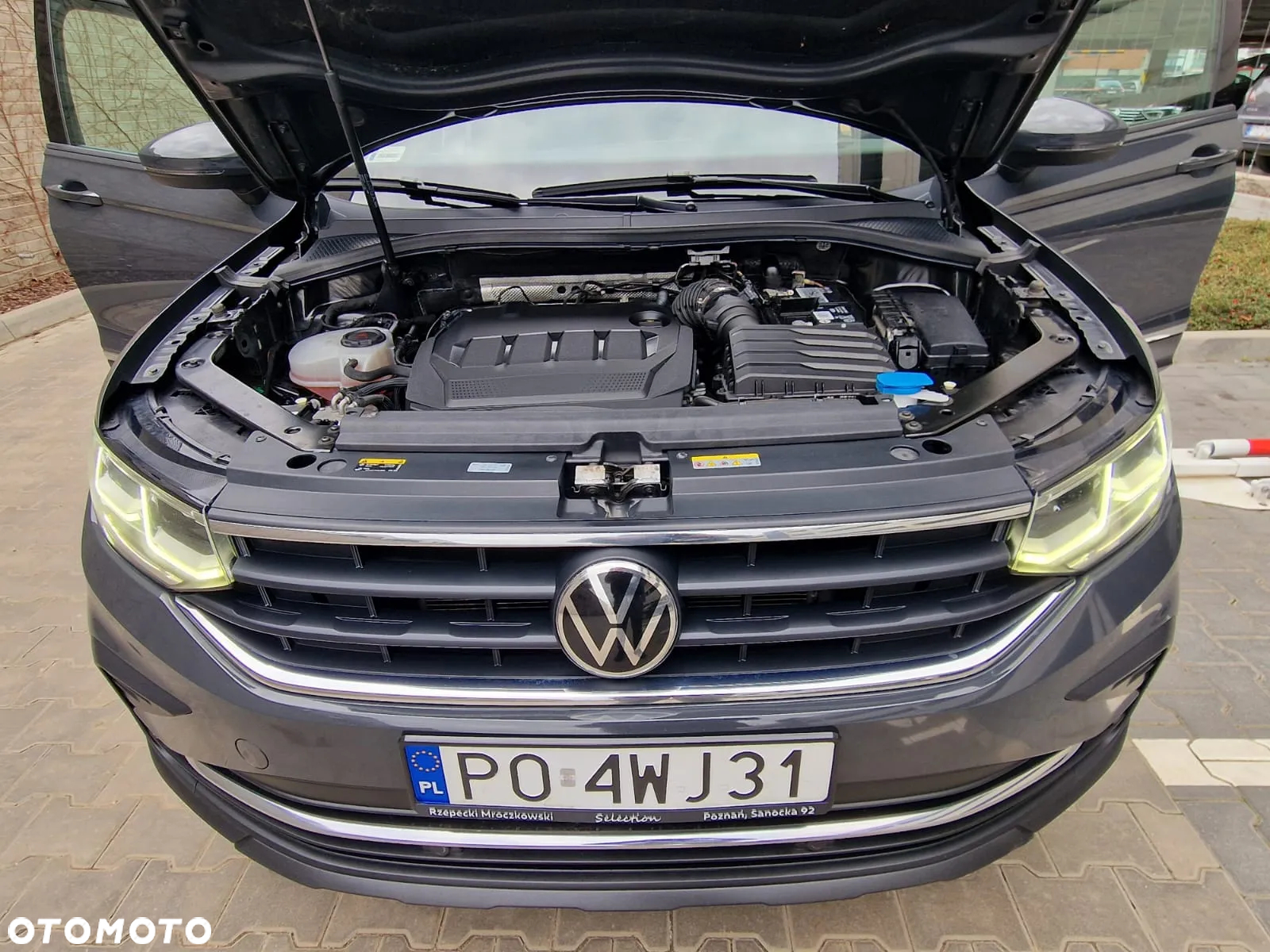 Volkswagen Tiguan 2.0 TDI SCR 4Mot Elegance DSG - 31