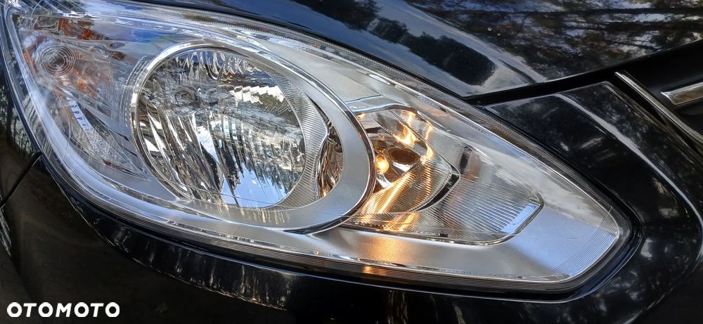 Ford C-MAX 1.6 TDCi Titanium - 25