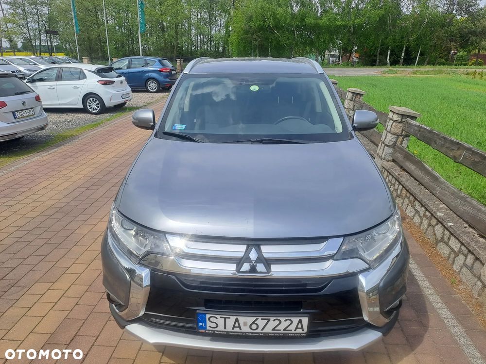 Mitsubishi Outlander - 11