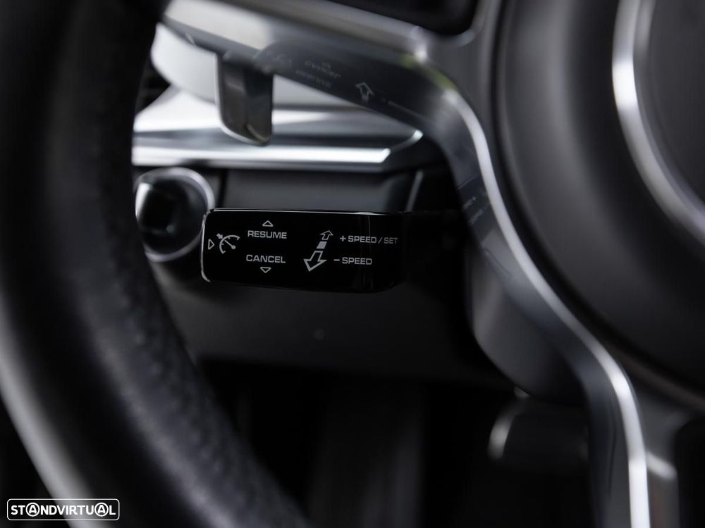 Porsche Panamera 4 S - 23