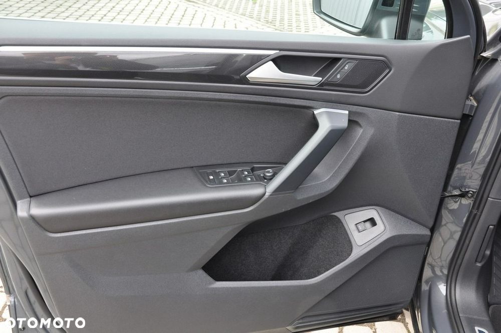 Volkswagen Tiguan 2.0 TDI SCR Elegance DSG - 11