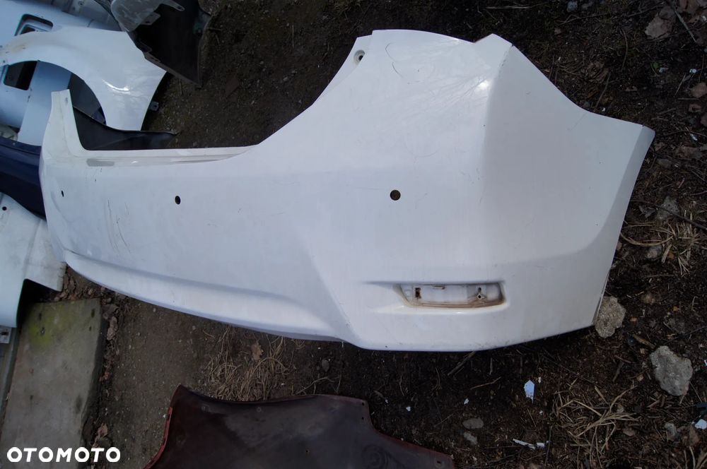 TOYOTA COROLLA E16 E18 SEDAN 12- ZDERZAK TYLNY TYŁ - 3