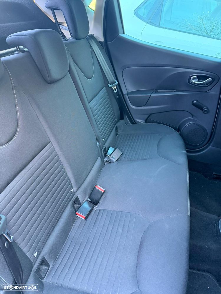 Renault Clio 1.5 dCi Limited - 6