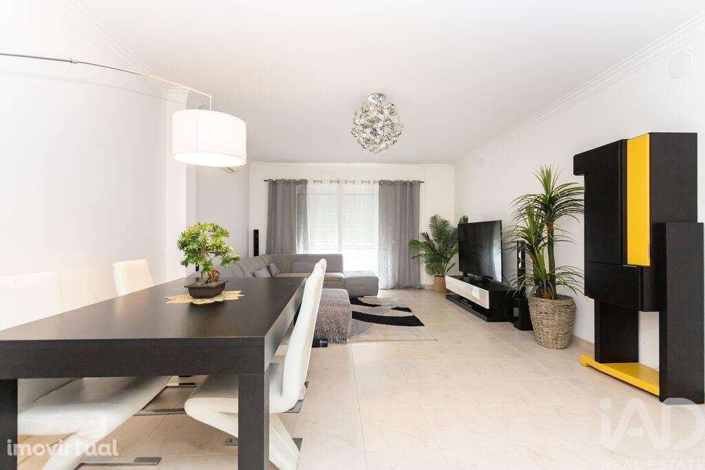 Apartamento T3 em Pinhal Novo de 129,5 m2 - Grande imagem: 3/17