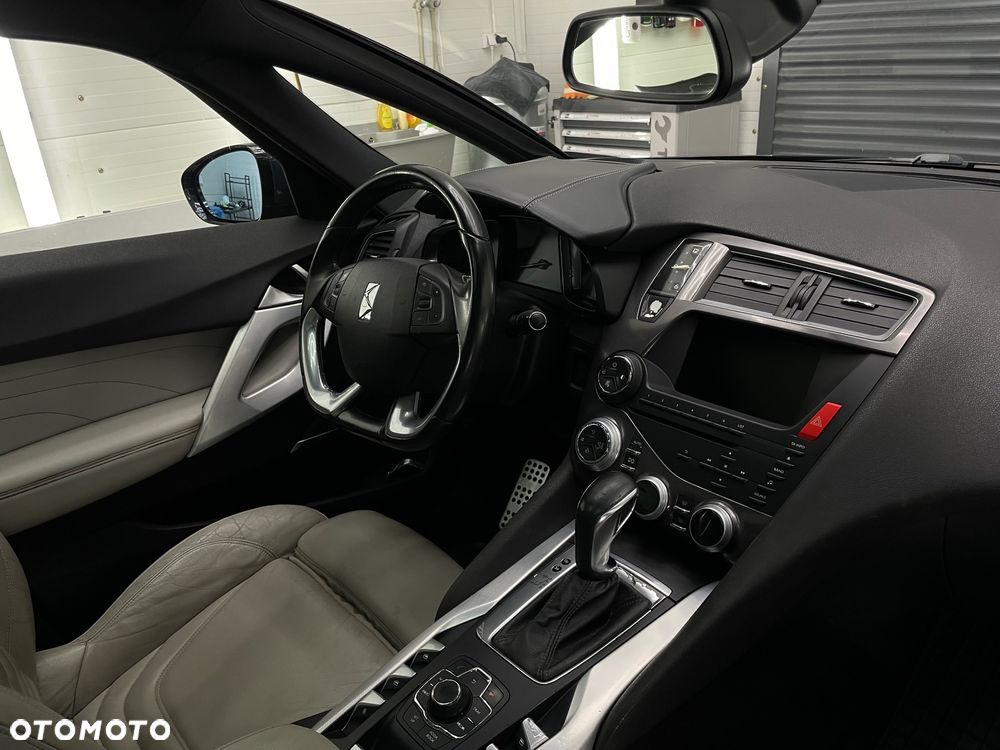Citroën DS5 HDi 165 Business - 36