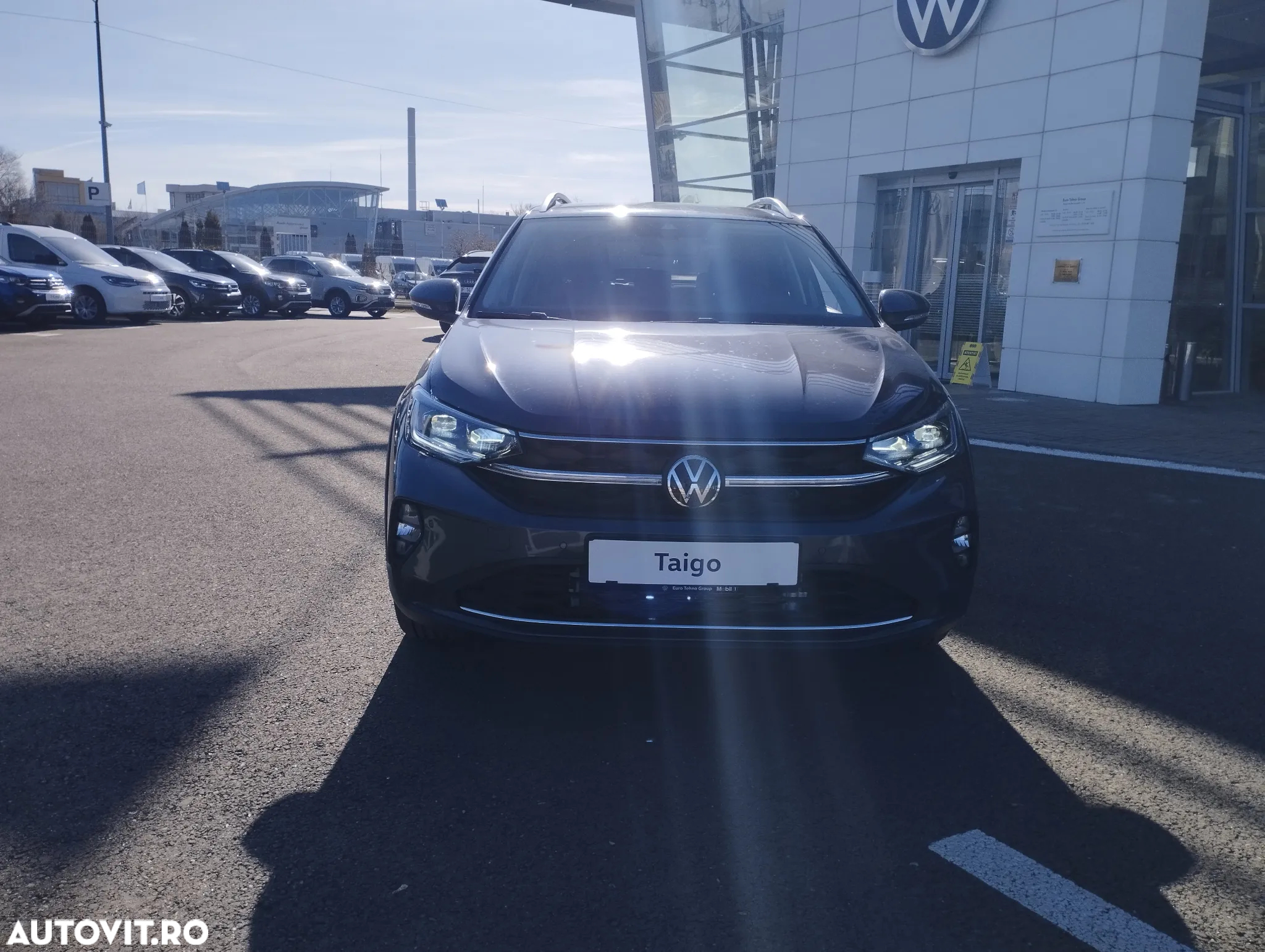 Volkswagen Taigo 1.0 TSI DSG Life - 2