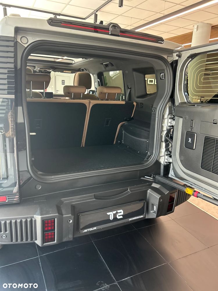 Jetour T2 - 10