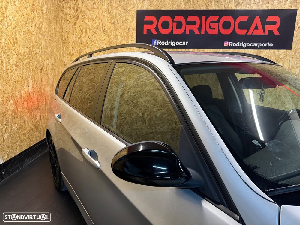 BMW 320 d Navigation - 32