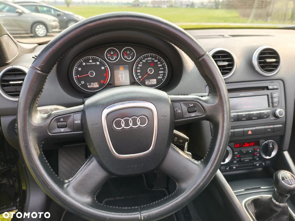 Audi A3 Cabrio 1.6 Attraction - 21