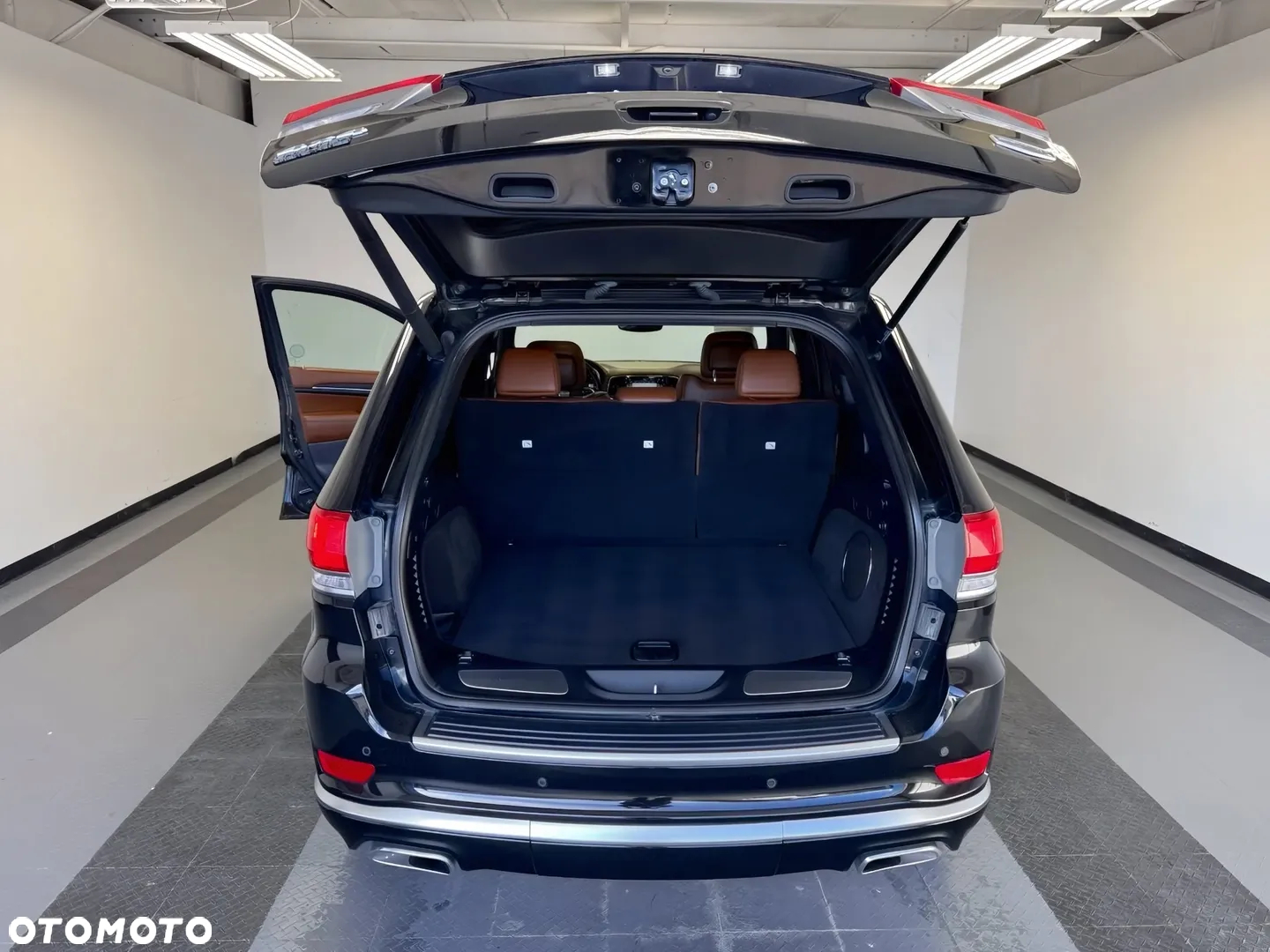 Jeep Grand Cherokee 5.7 V8 Summit