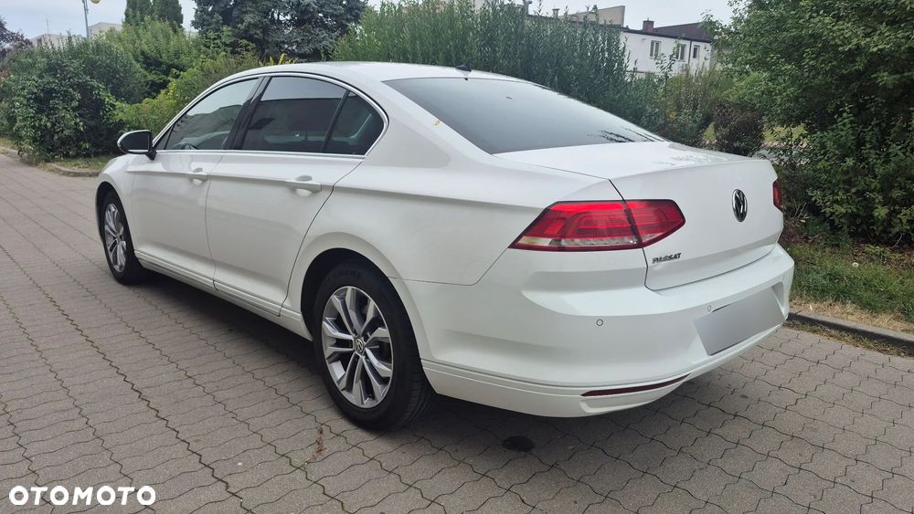 Volkswagen Passat 1.4 TSI BMT ACT Comfortline - 2