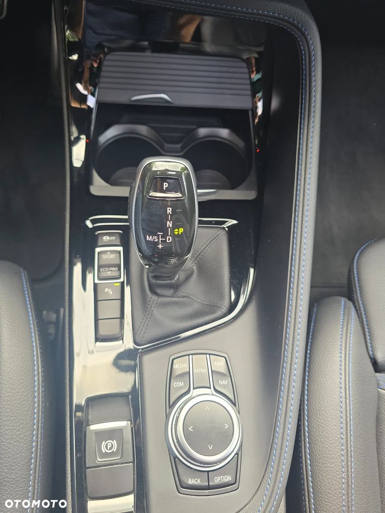 BMW X2 sDrive18i Edition M Mesh - 25