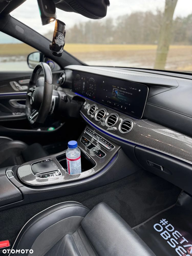 Mercedes-Benz Klasa E - 18