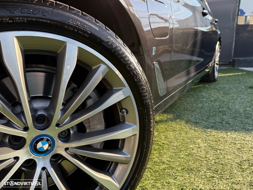 BMW 530 e iPerformance Line Luxury - 12