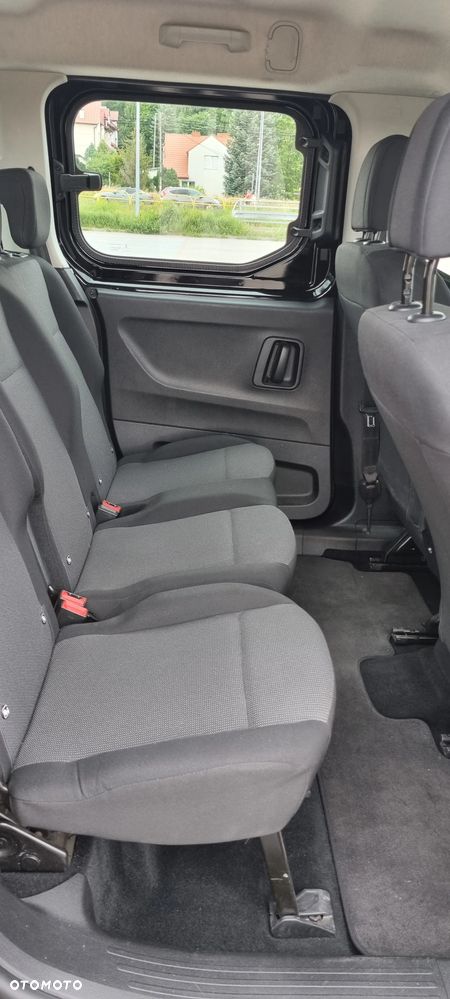 Toyota Proace City Verso Long 1.2 D-4T Business - 6