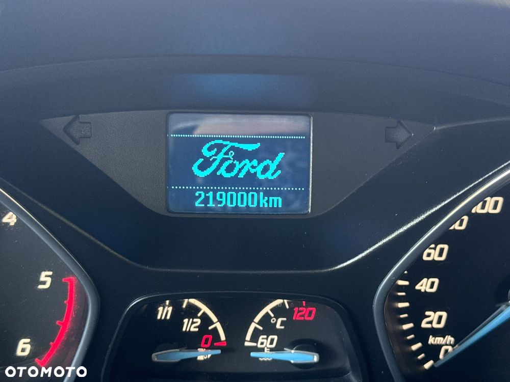 Ford Grand C-MAX - 12
