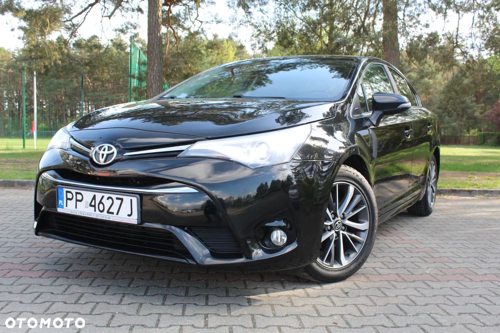 Toyota Avensis 1.8 Prestige MS - 2