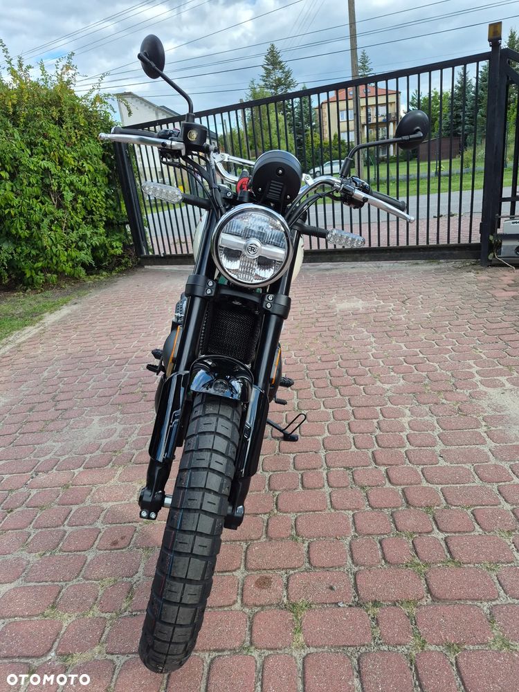 Royal Enfield Bear 650 - 23