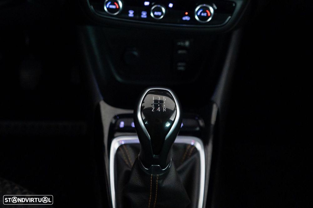 Opel Crossland X 1.2 Business Edition - 23