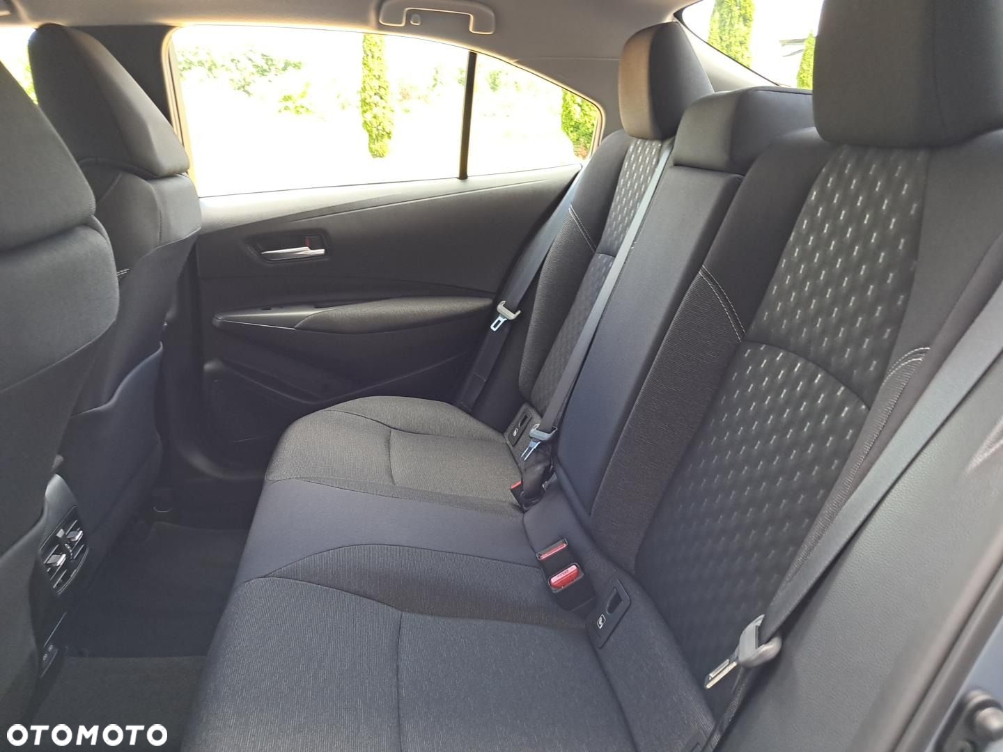 Toyota Corolla - 9