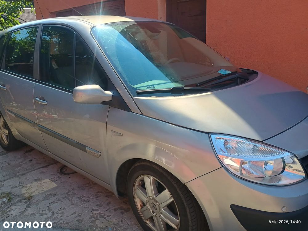 Renault Scenic - 4
