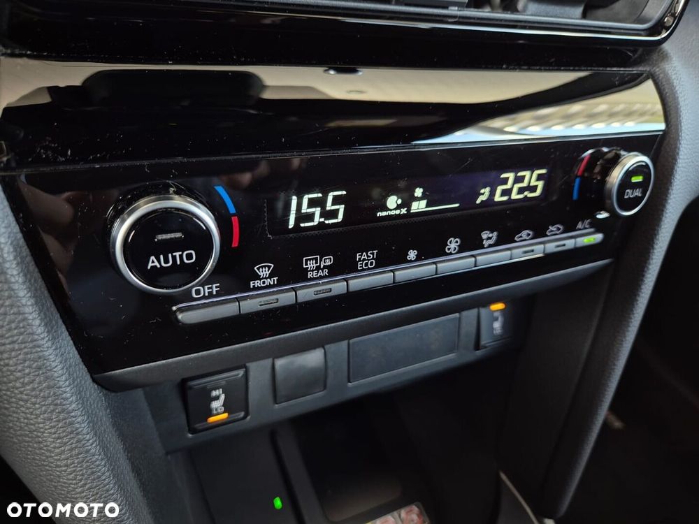 Toyota Yaris Cross Hybrid 1.5 GR Sport - 23