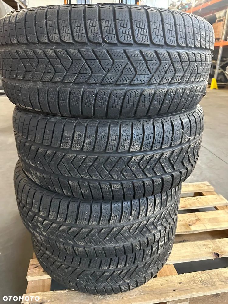 Używane Opony PIRELLI SOTTOZERO 3