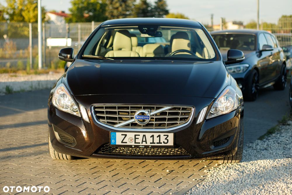 Volvo S60 T6 AWD Summum - 1